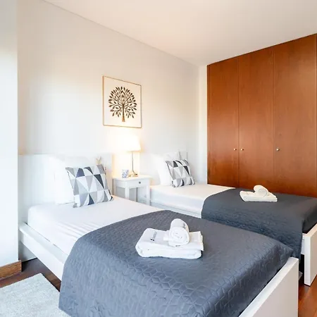 Apartman Premium Flat W/ Pool, Gym & Garage By Hostwise Porto