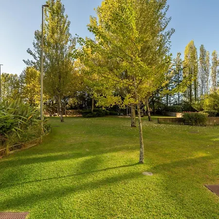 Premium Flat W/ Pool, Gym & Garage By Hostwise Apartamento