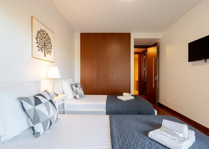 Lägenhet Premium Flat W/ Pool, Gym & Garage By Hostwise Vila Nova de Gaia