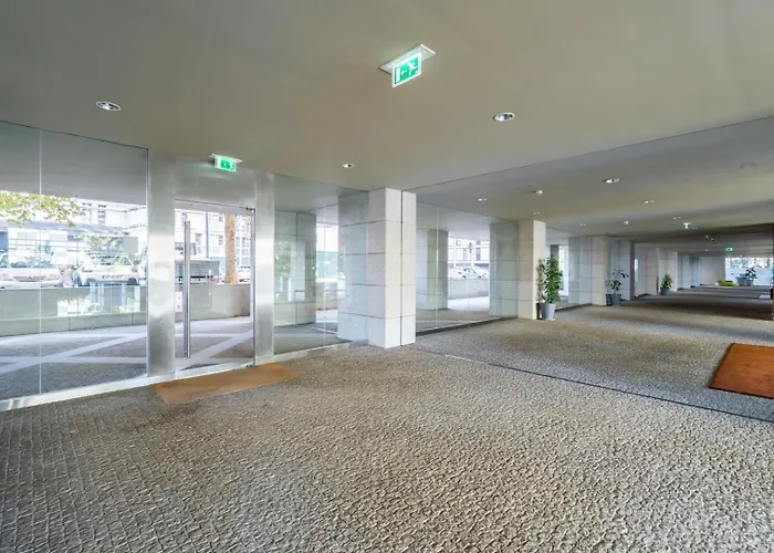 Premium Flat W/ Pool, Gym & Garage By Hostwise Apartmán *